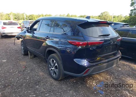2021 Toyota Highlander Xle из США, поврежденный, VIN 5TDGZRBH8MS103035